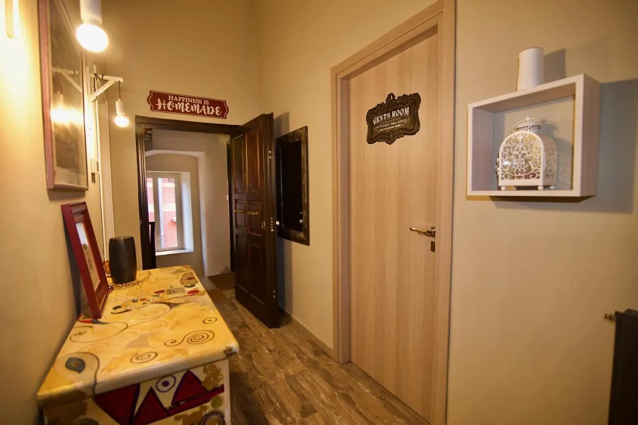 Home Art Colosseo Rome Apartment