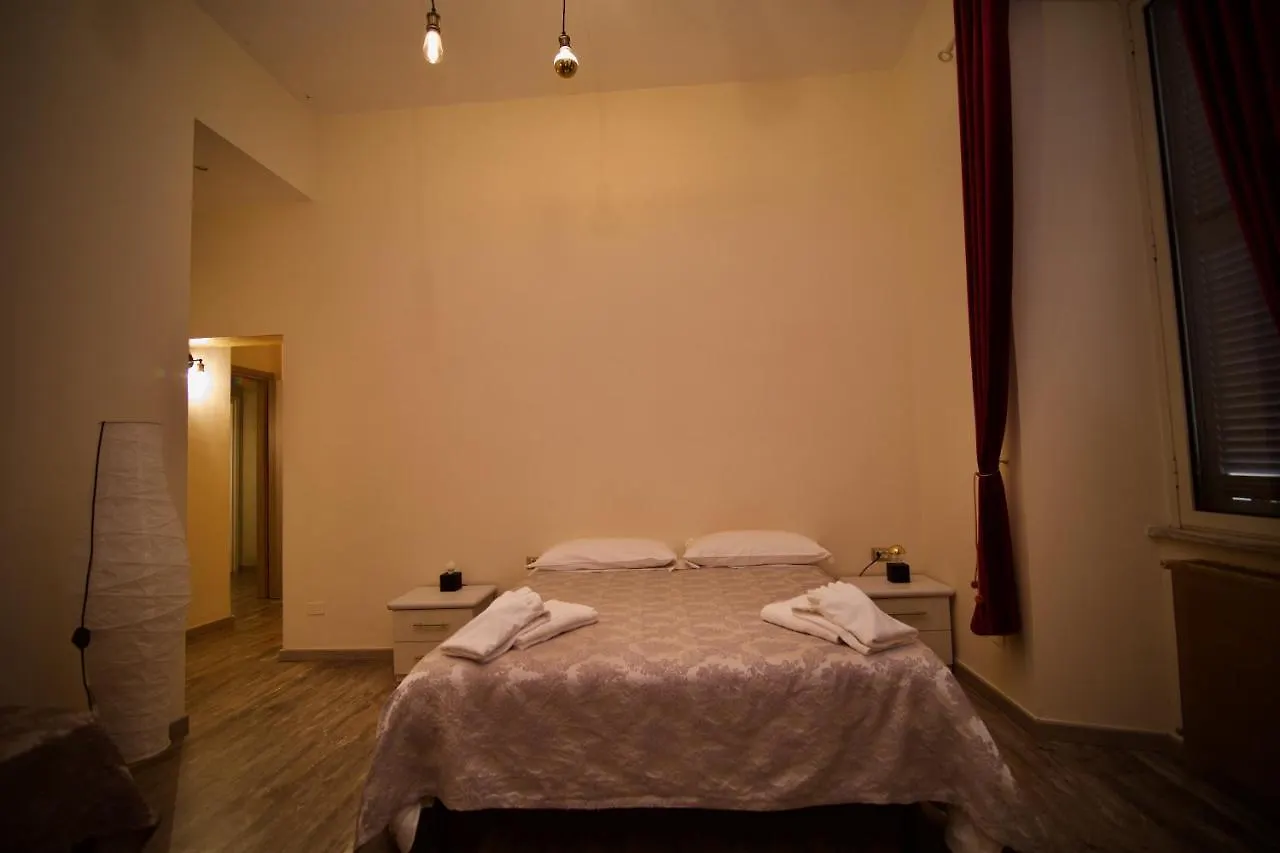 Home Art Colosseo Rome 0*,